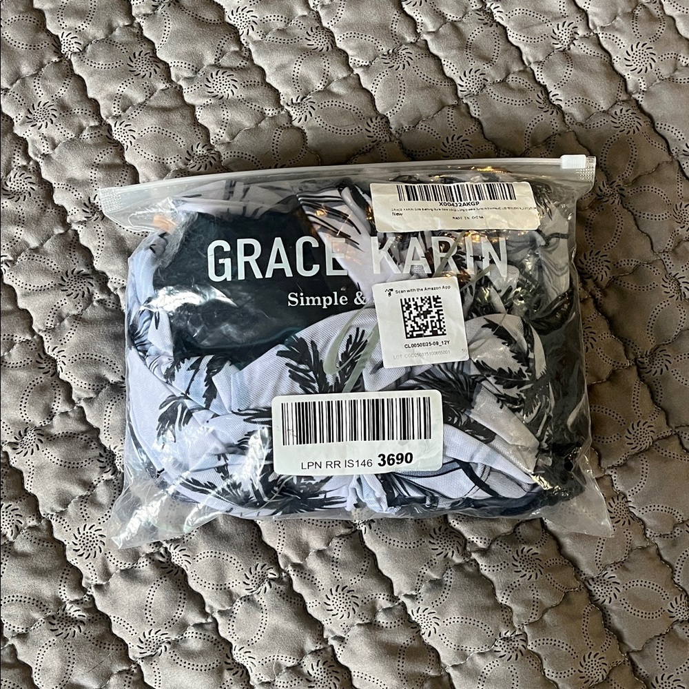 Grace Karin Black and White Palm Print Bikini Set - Picture 12 of 13